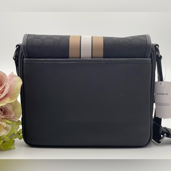 Coach Unisex Messenger Bag In Signature Jacquard With Stripe - Picture 7 of 15